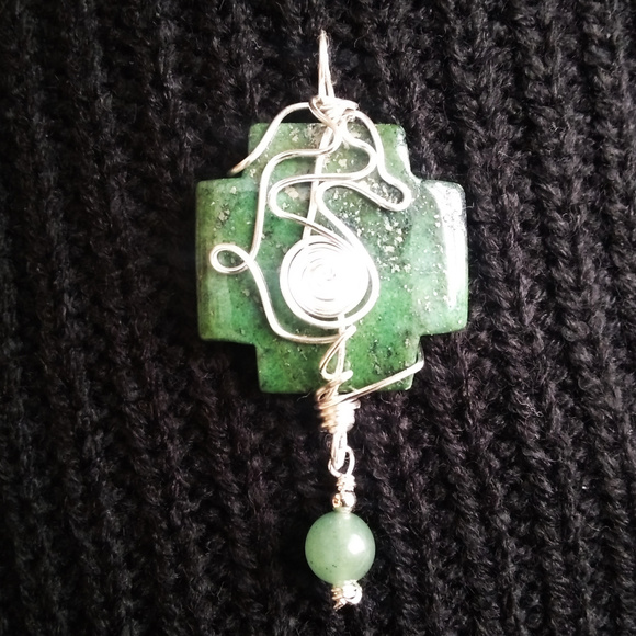 NatureLoversJewelry Jewelry - Green Cross Shaped Jasper Pendant w. Dangler